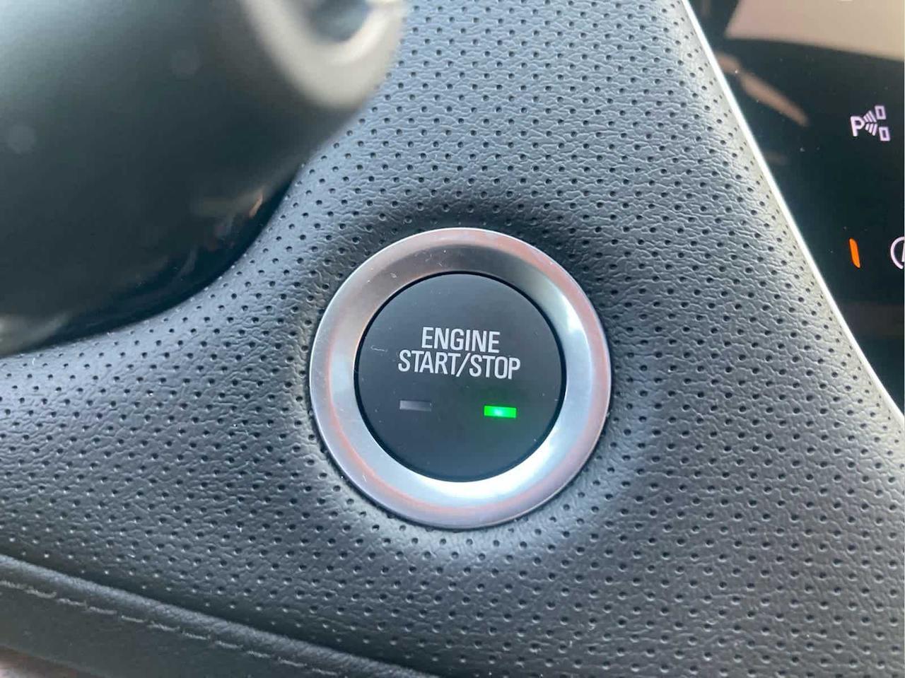 2025 Cadillac XT5 AWD Sport Woburn MA