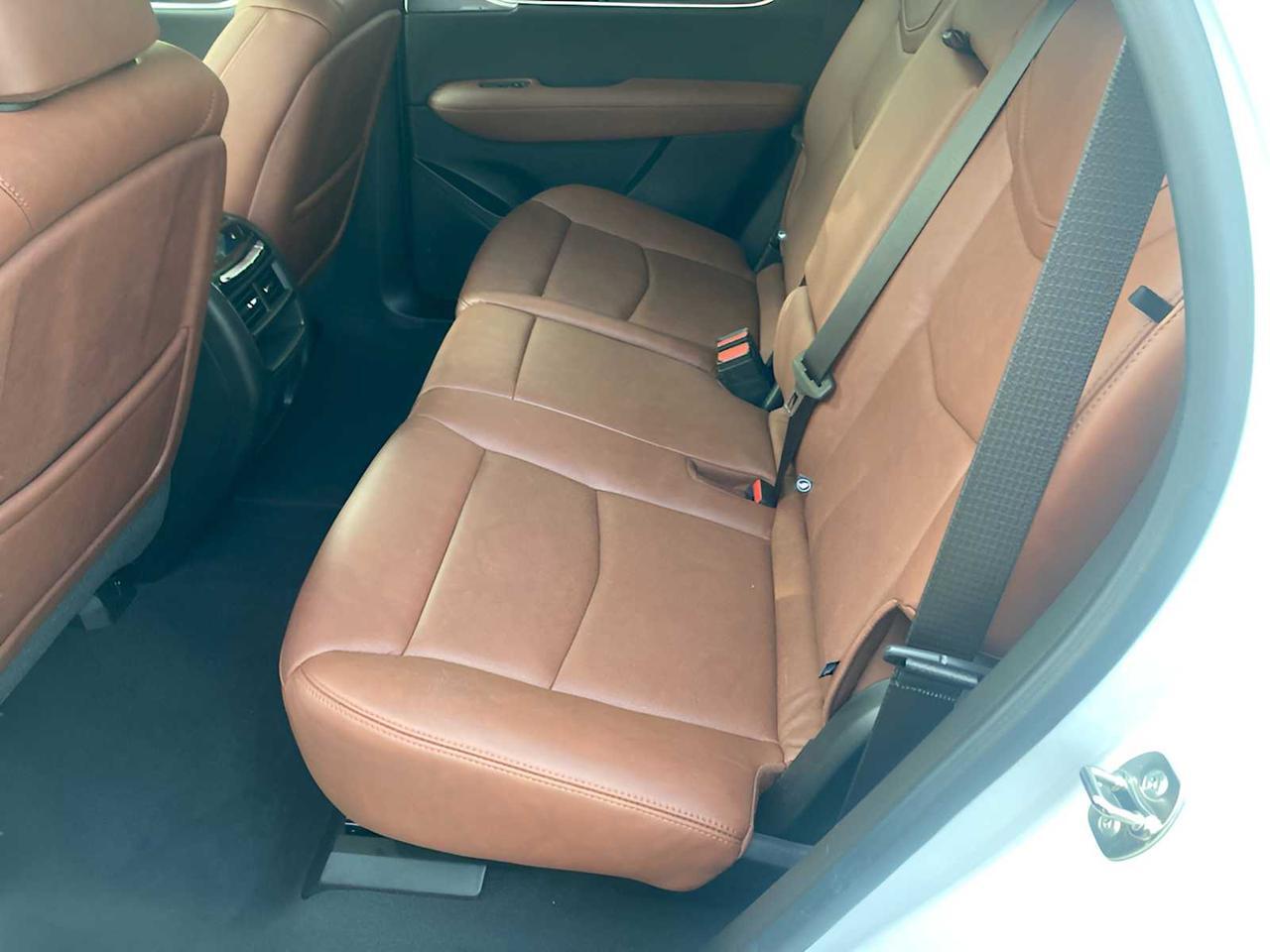 2025 Cadillac XT5 AWD Sport Woburn MA
