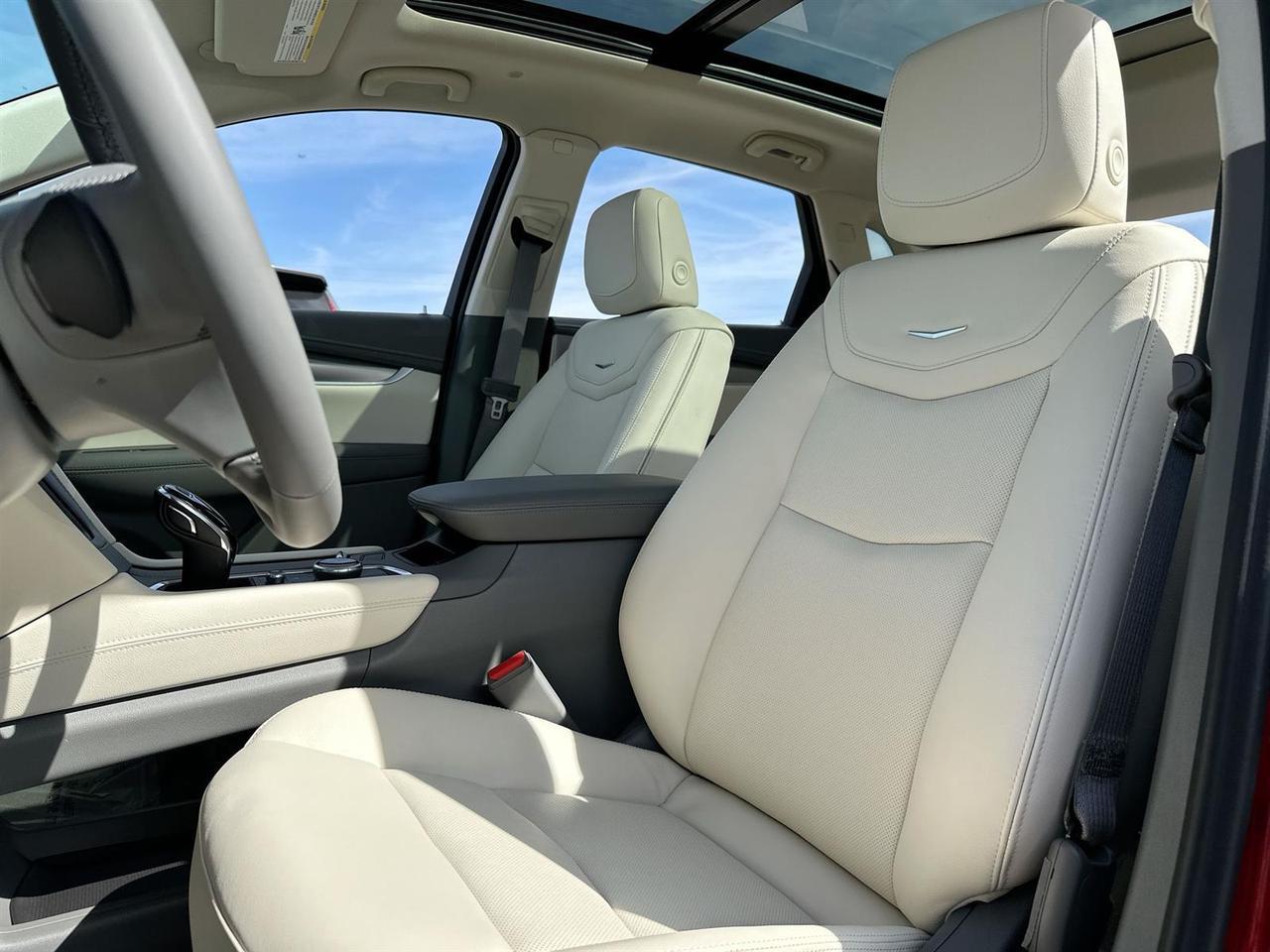 2025 Cadillac XT5 FWD Premium Luxury Tucson AZ