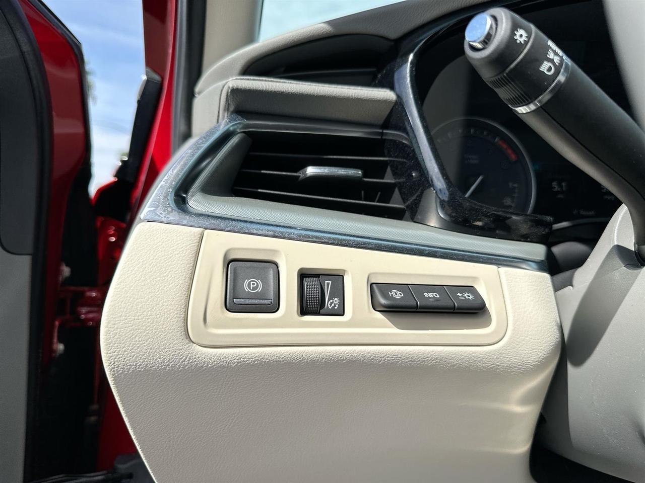 2025 Cadillac XT5 FWD Premium Luxury Tucson AZ