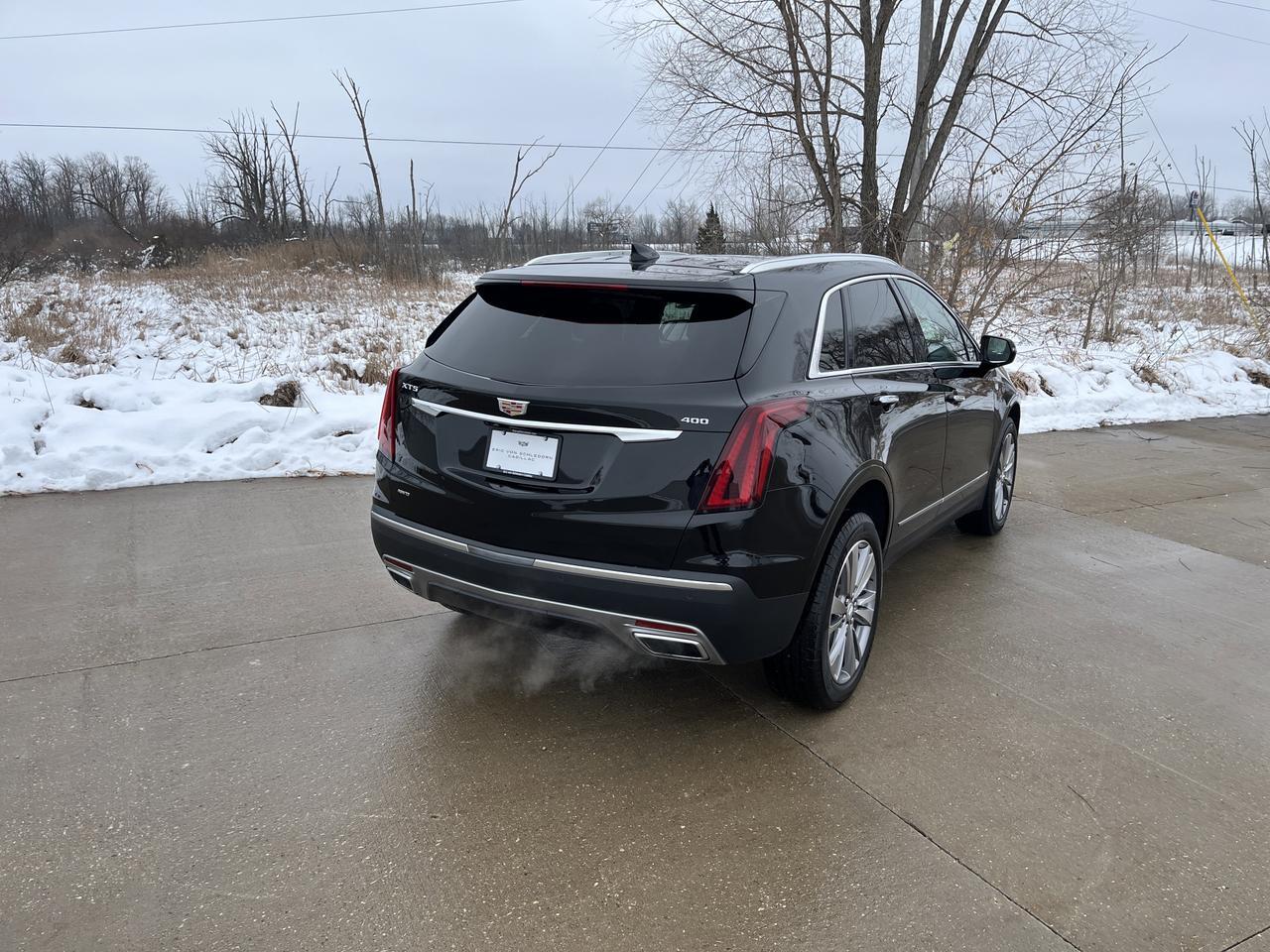 2025 Cadillac XT5 Premium Luxury AWD 3.6L w/Sunroof HtdLthr HD-RearCamera Saukville WI