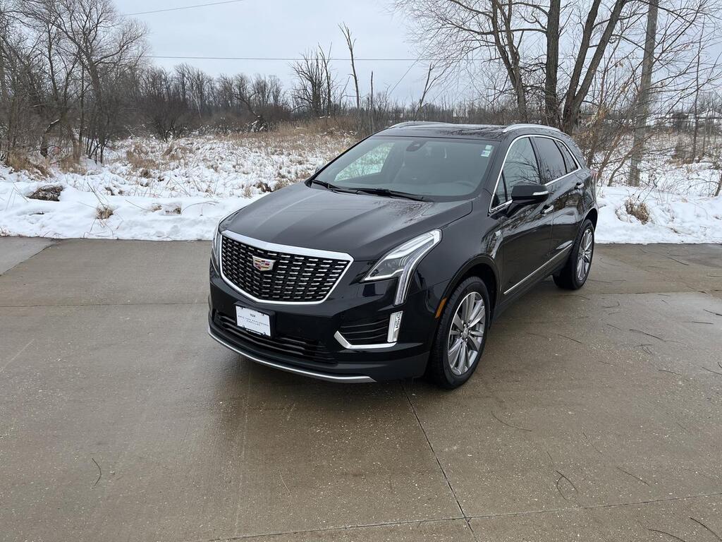 2025 Cadillac XT5 Premium Luxury AWD 3.6L w/Sunroof HtdLthr HD-RearCamera Milwaukee WI