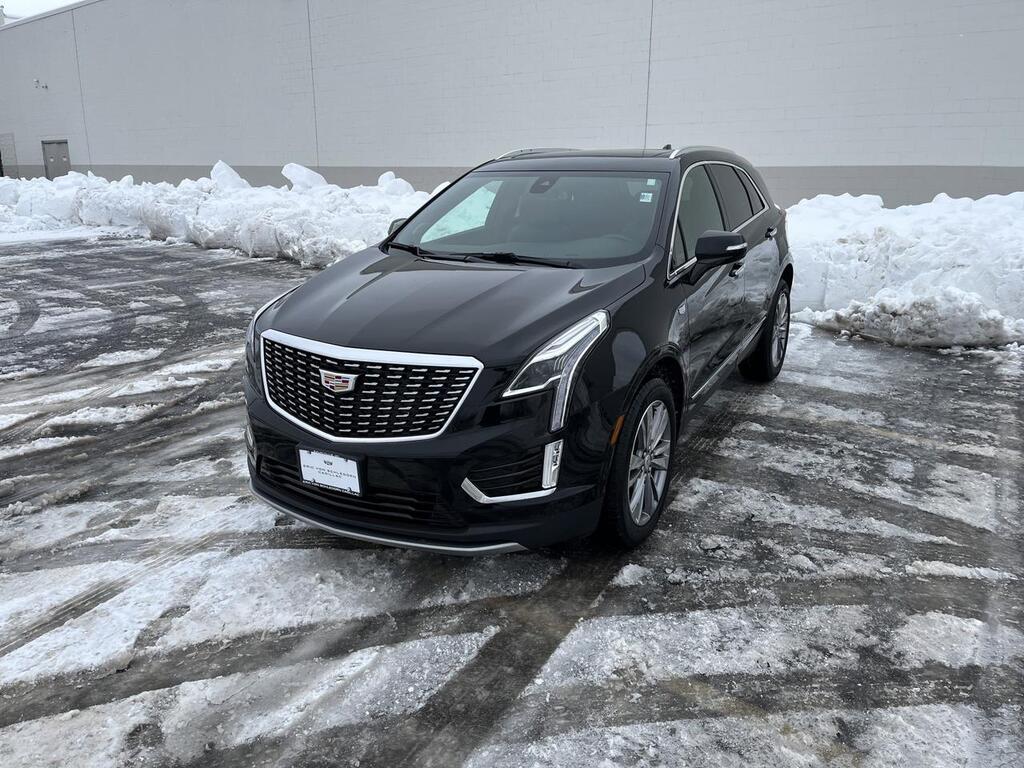 2025 Cadillac XT5 Premium Luxury AWD 3.6L w/Tri-ZoneAutomaticClimateControl HtdCldMemLthr AirIonizer Sunroof HD-RrCam Milwaukee WI