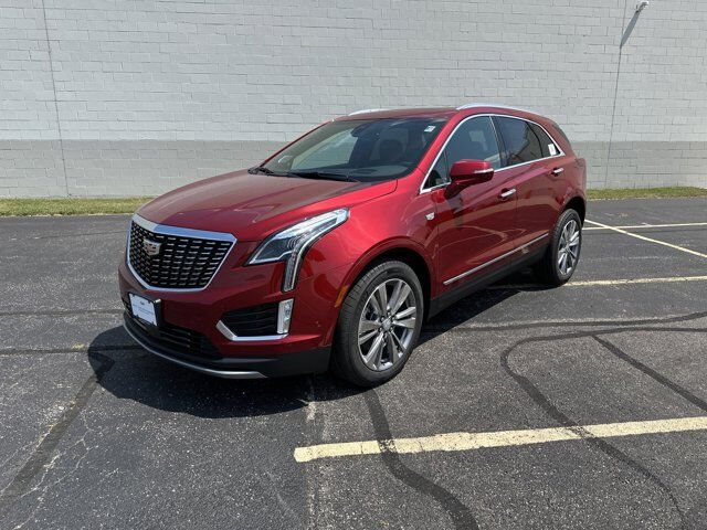 2025 Cadillac XT5 Premium Luxury AWD Milwaukee WI