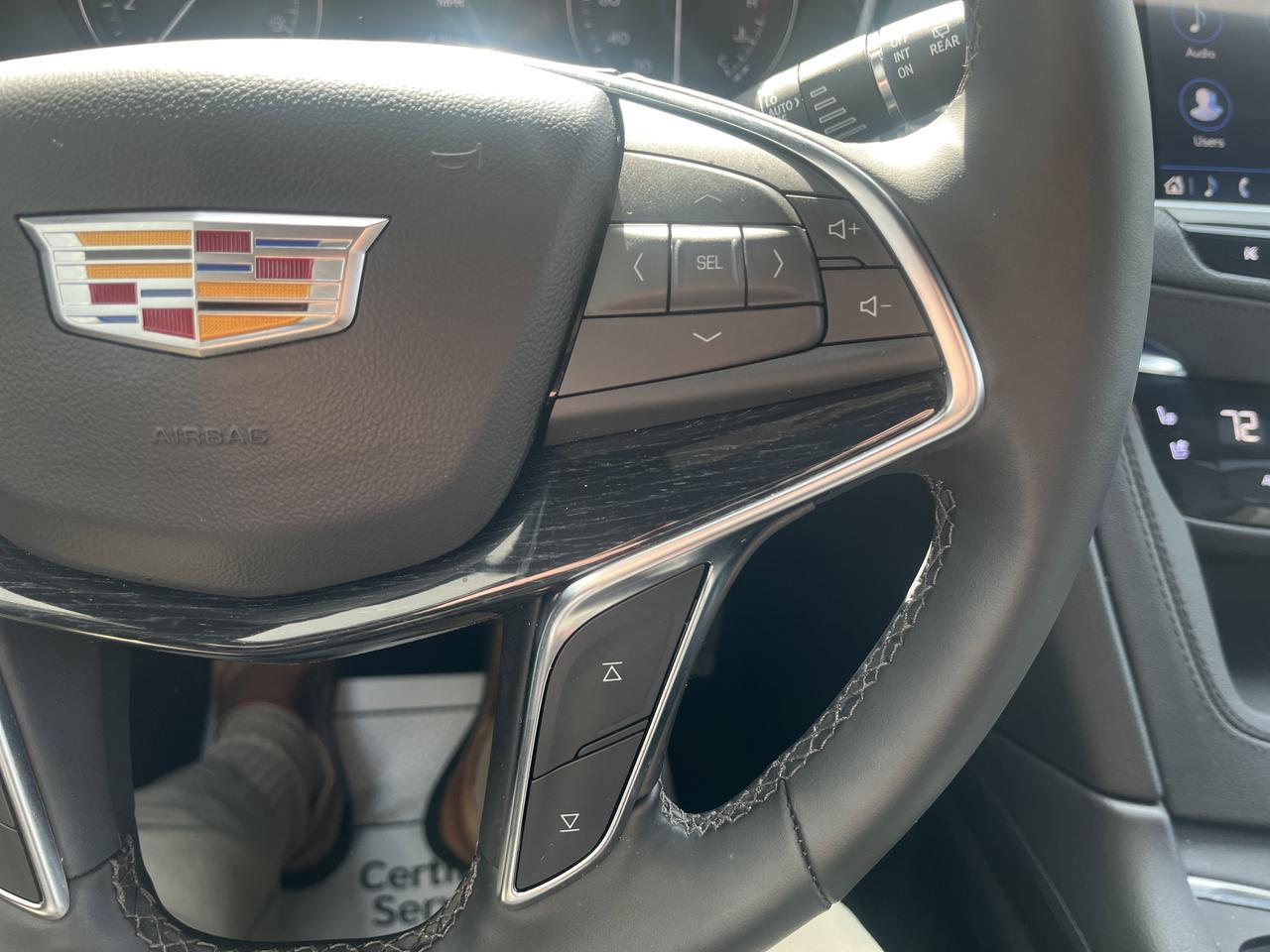 2025 Cadillac XT5 Premium Luxury AWD Tri-ZoneAutomaticClimateCTRL TechPkgs w/Sunroof Nav HtdCldMemLthr HD-SrrndVsn Saukville WI
