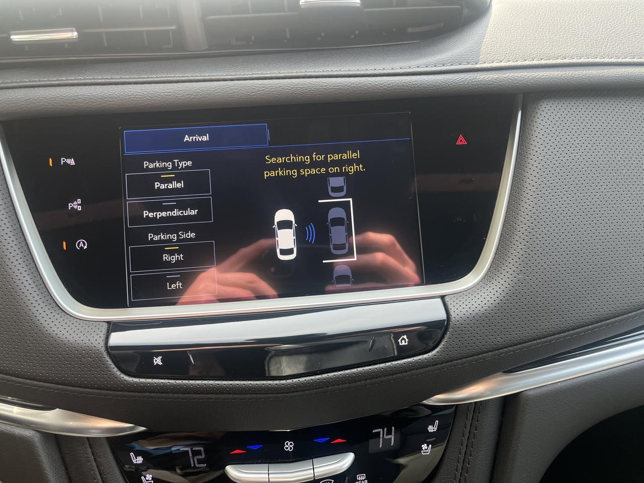 2025 Cadillac XT5 Premium Luxury AWD Tri-ZoneAutomaticClimateCTRL TechPkgs w/Sunroof Nav HtdCldMemLthr HD-SrrndVsn Saukville WI