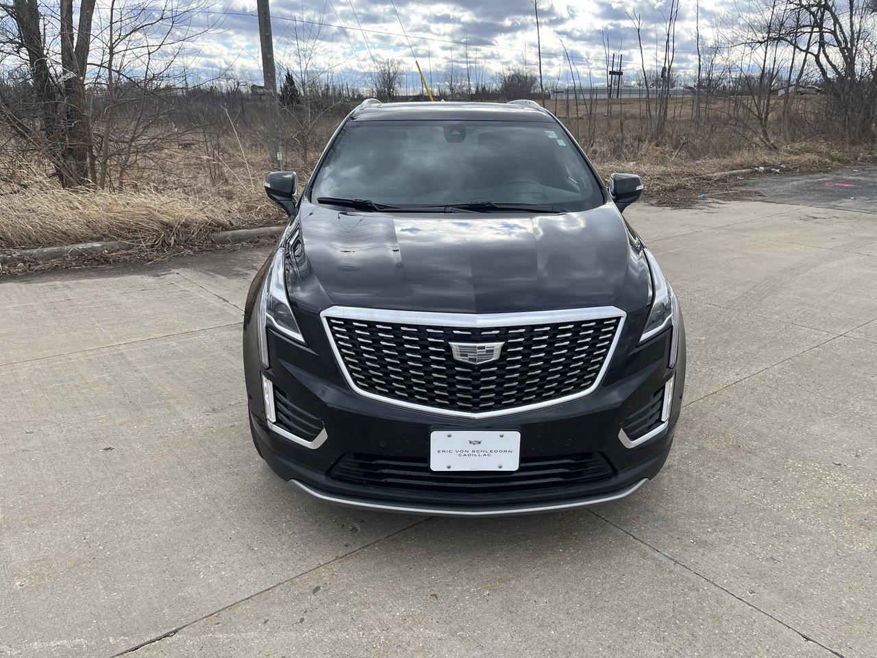 2025 Cadillac XT5 Premium Luxury AWD Tri-ZoneAutomaticClimateCTRL TechPkgs w/Sunroof Nav HtdCldMemLthr HD-SrrndVsn
