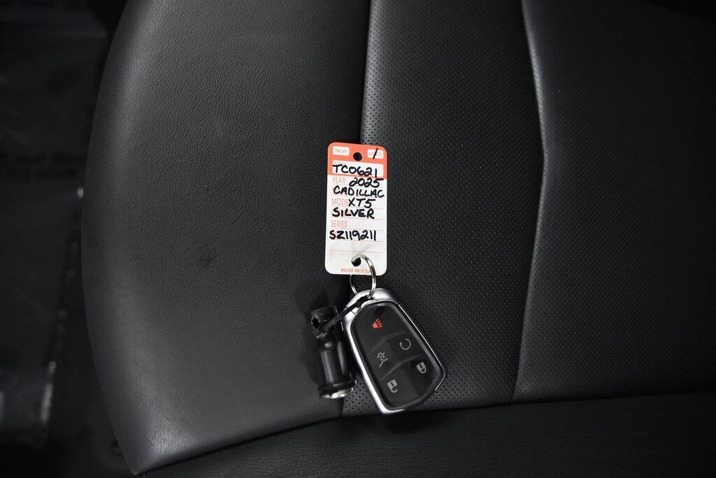 2025 Cadillac XT5 Premium Luxury AKRON OH