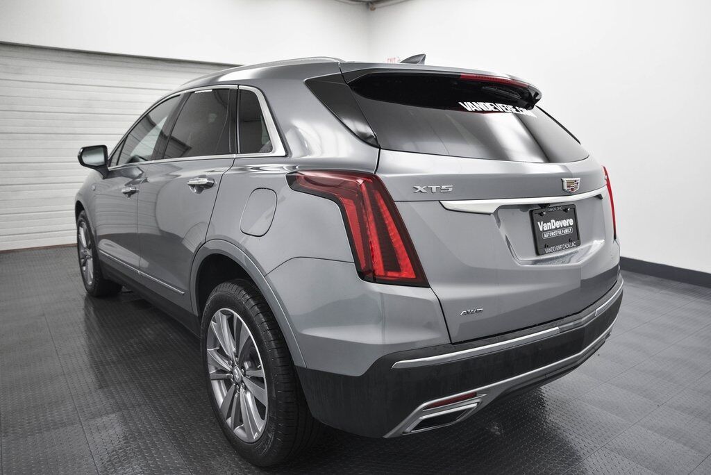 2025 Cadillac XT5 Premium Luxury AKRON OH