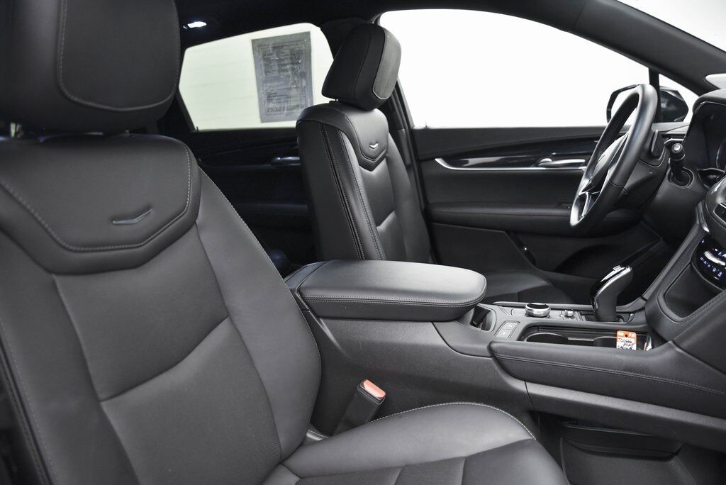 2025 Cadillac XT5 Premium Luxury AKRON OH