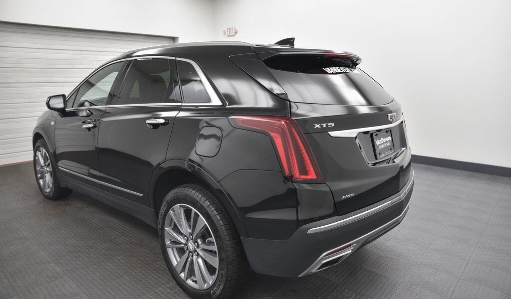 2025 Cadillac XT5 Premium Luxury AKRON OH