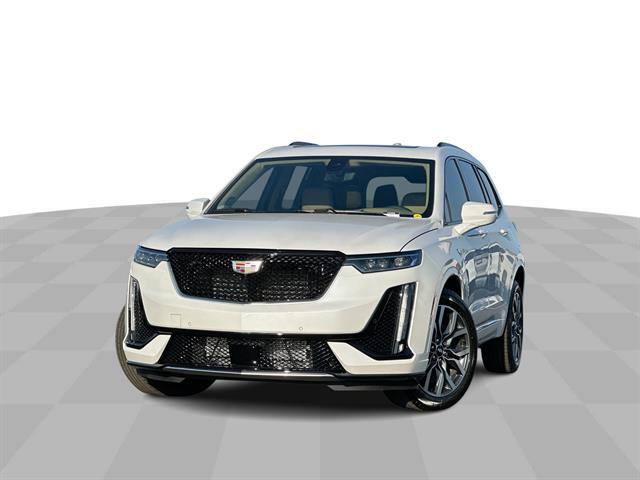 2025 Cadillac Lyriq Luxury photo 40