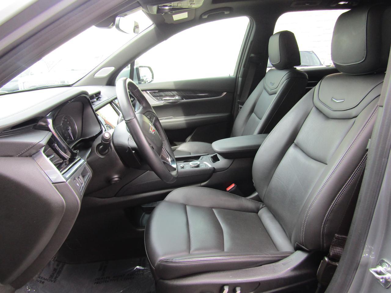 2025 Cadillac XT6 FWD 4dr Premium Luxury Grand Prairie TX