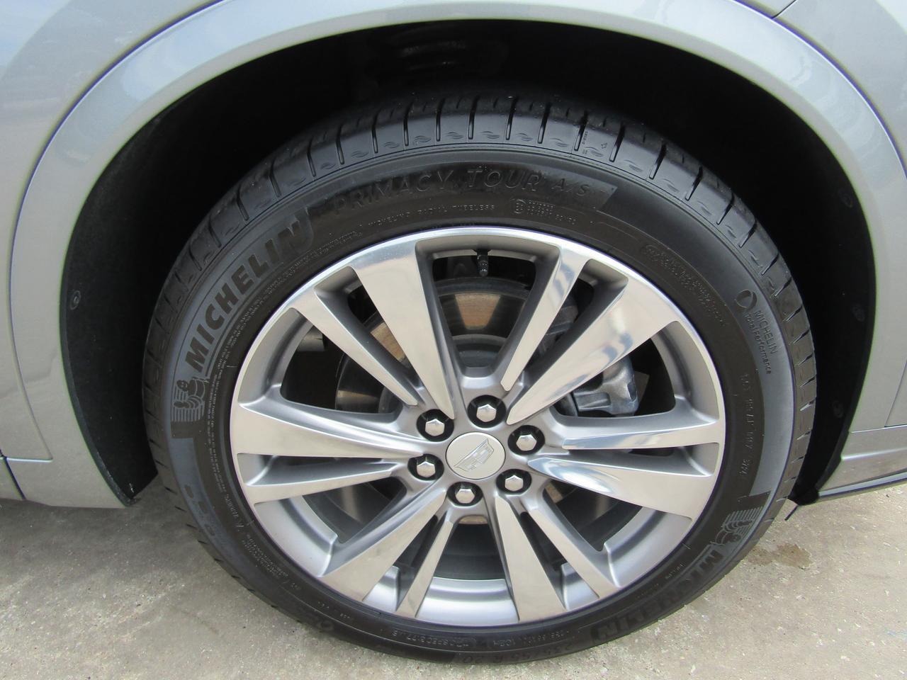 2025 Cadillac XT6 FWD 4dr Premium Luxury Grand Prairie TX