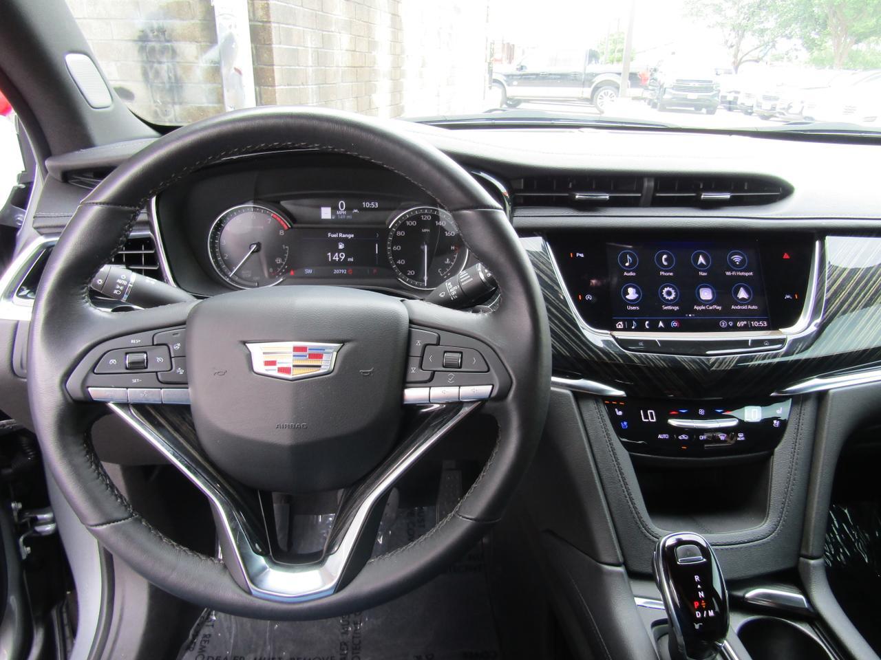2025 Cadillac XT6 FWD 4dr Premium Luxury Grand Prairie TX