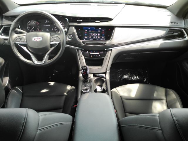 2025 Cadillac XT6 FWD Luxury Plano TX