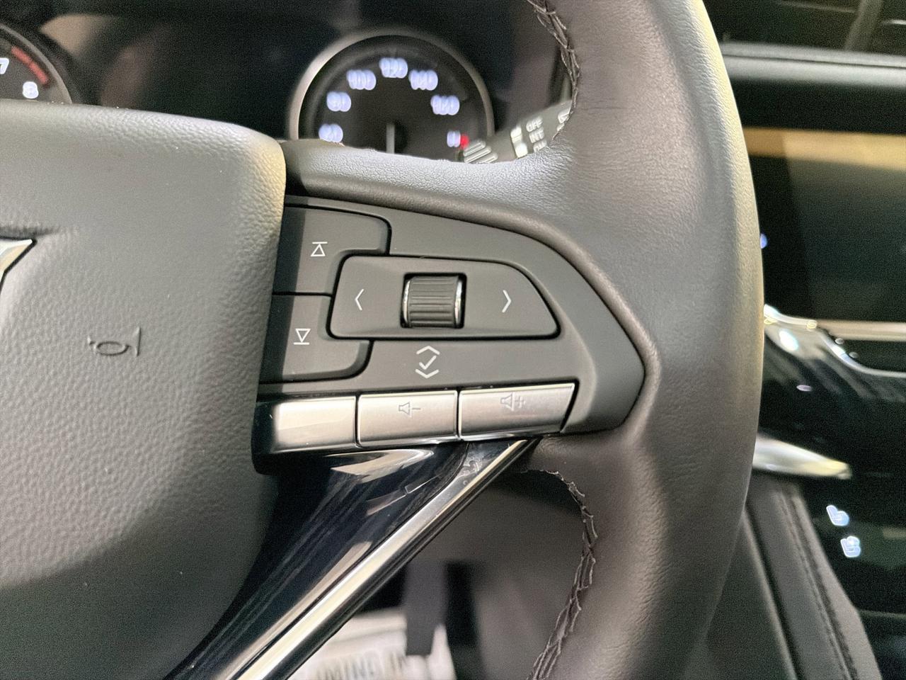 2025 Cadillac XT6 FWD Premium Luxury San Antonio TX