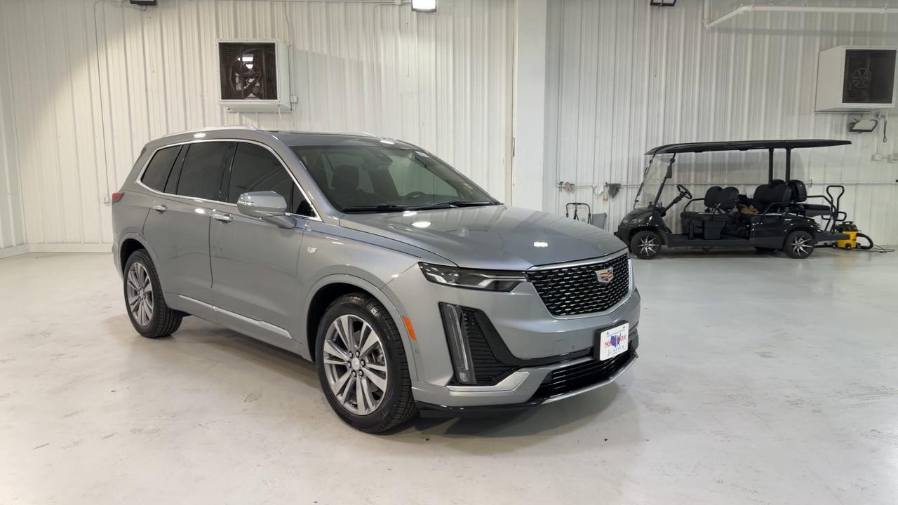 2025 Cadillac XT6 FWD Premium Luxury