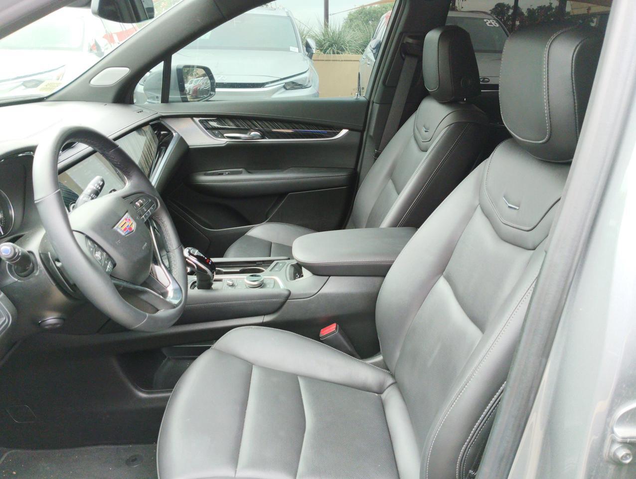 2025 Cadillac XT6 FWD Premium Luxury San Antonio TX