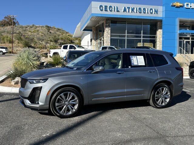 2025 Cadillac XT6 Premium Luxury