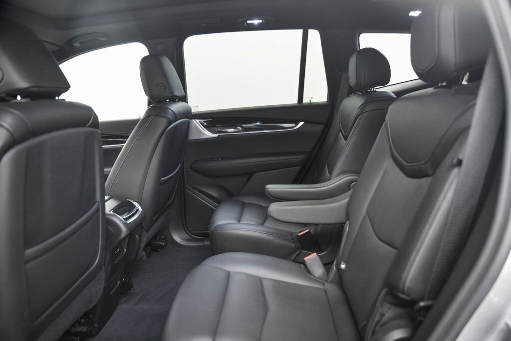 2025 Cadillac XT6 Premium Luxury AKRON OH