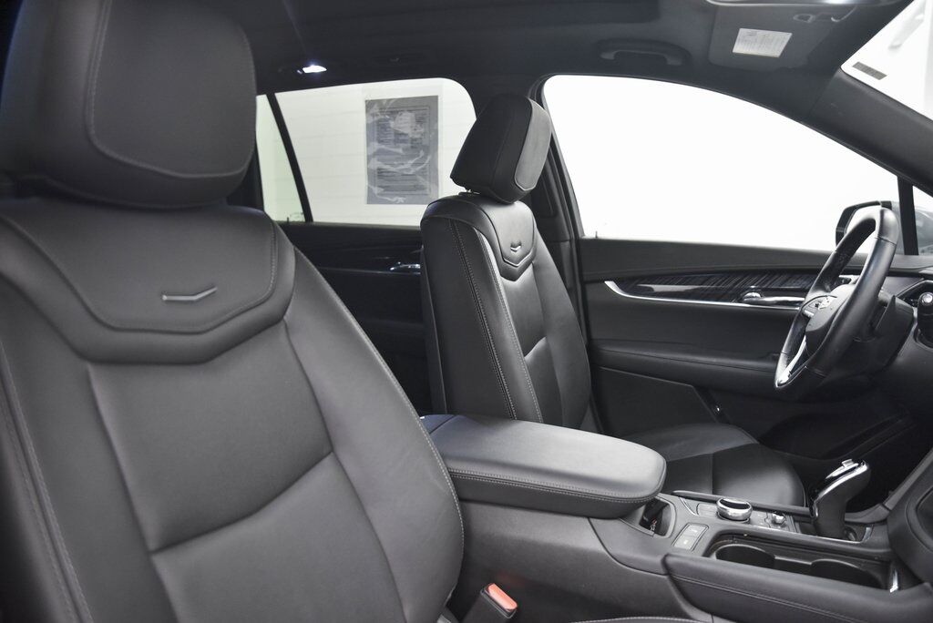 2025 Cadillac XT6 Premium Luxury AKRON OH