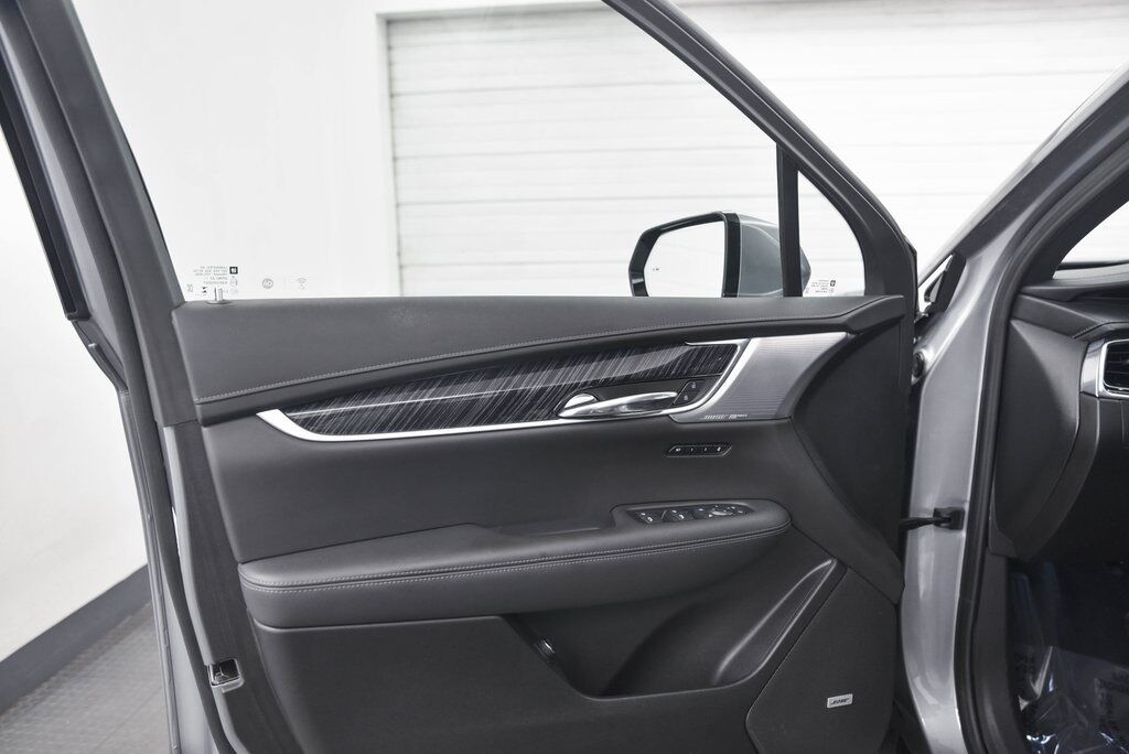 2025 Cadillac XT6 Premium Luxury AKRON OH