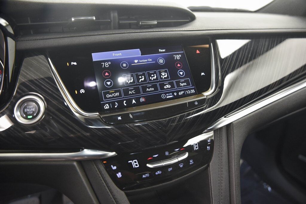 2025 Cadillac XT6 Premium Luxury AKRON OH