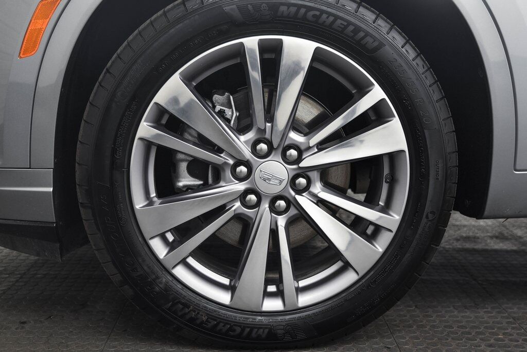 2025 Cadillac XT6 Premium Luxury AKRON OH