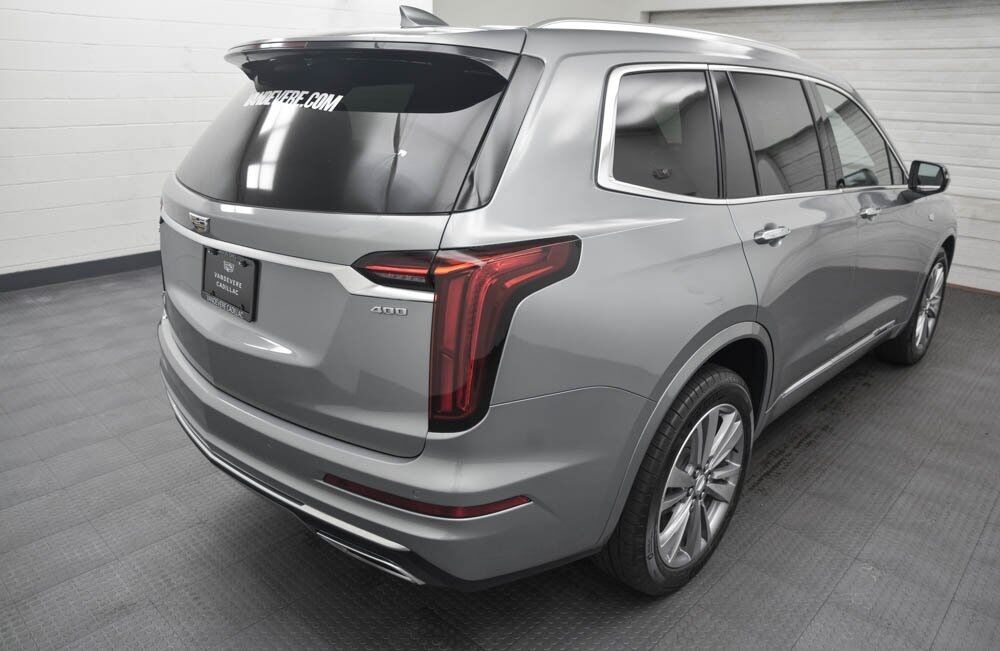 2025 Cadillac XT6 Premium Luxury AKRON OH
