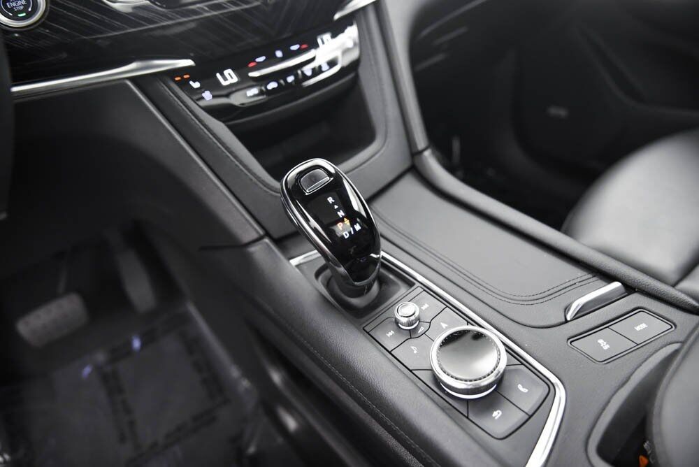 2025 Cadillac XT6 Premium Luxury AKRON OH