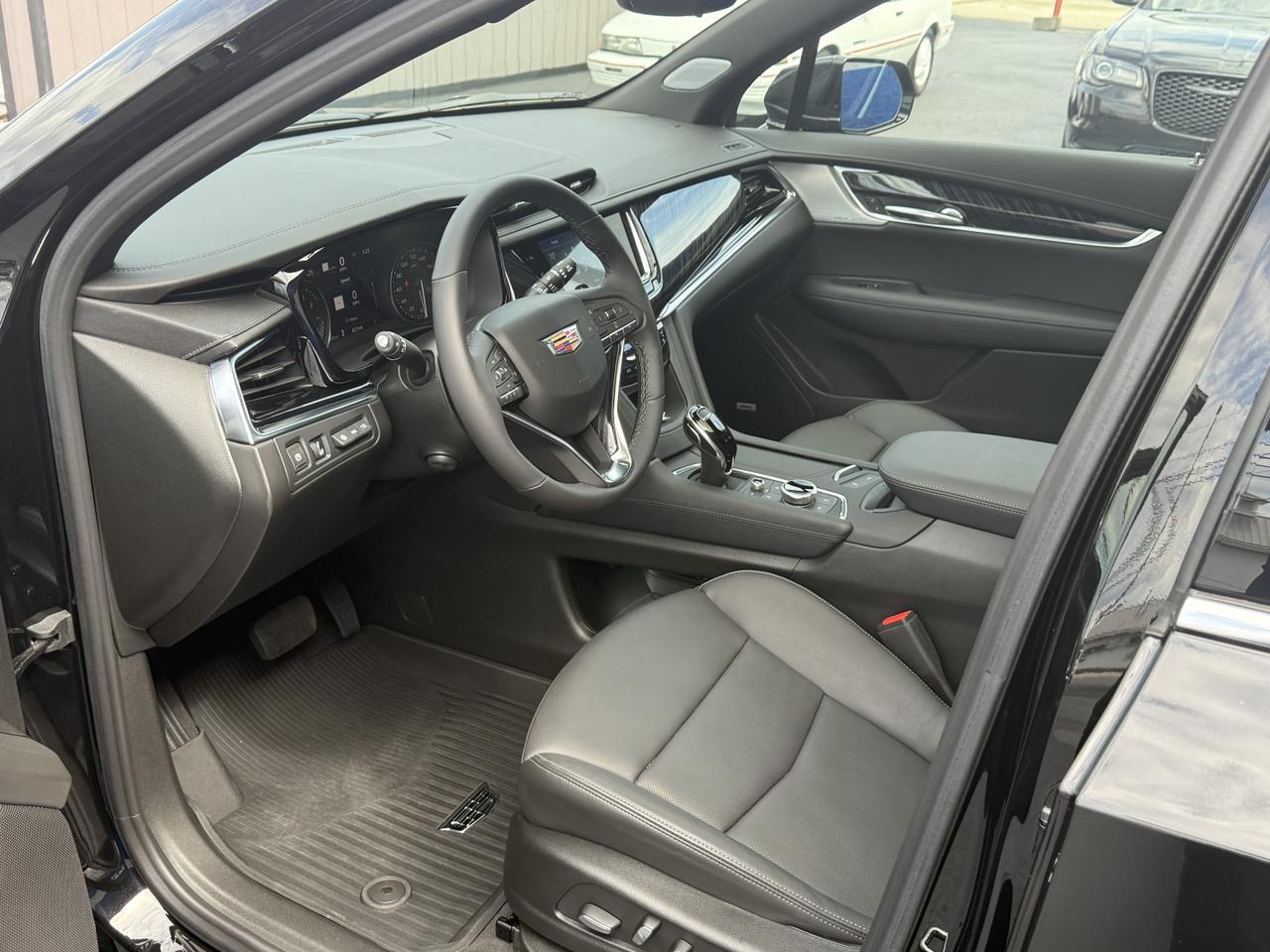 2025 Cadillac XT6 Premium Luxury Connellsville PA