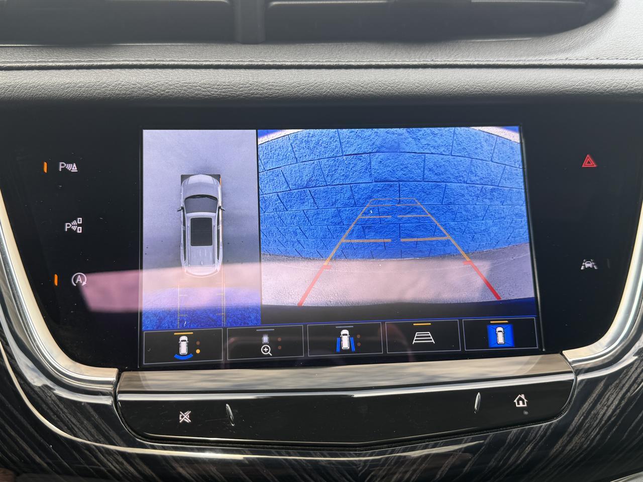 2025 Cadillac XT6 Premium Luxury Connellsville PA
