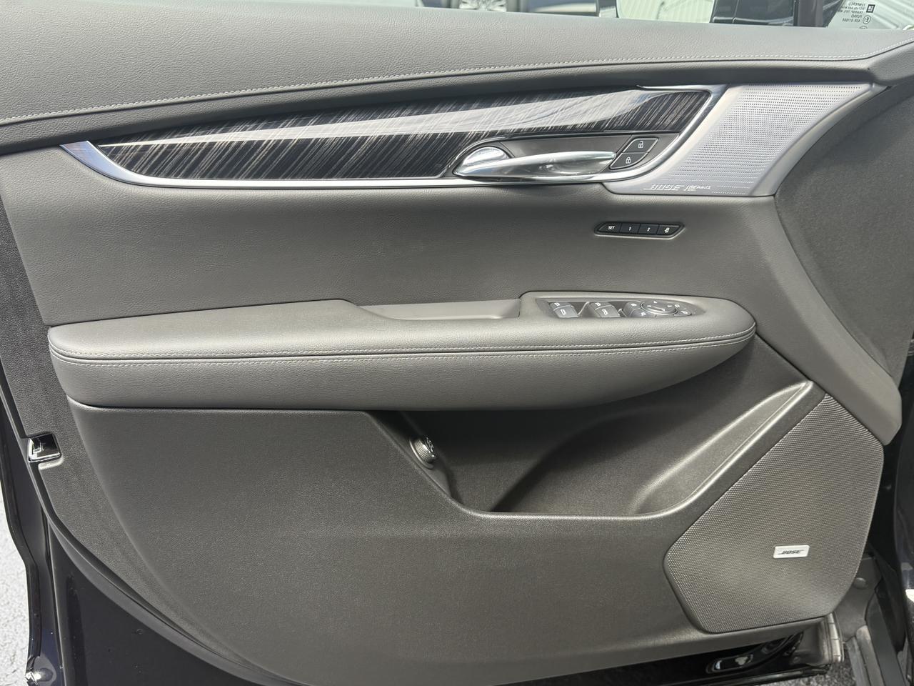 2025 Cadillac XT6 Premium Luxury Connellsville PA