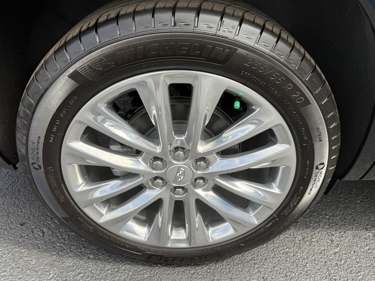 2025 Cadillac XT6 Premium Luxury Connellsville PA