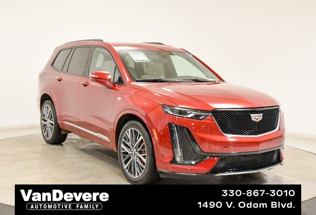 Used 2025 Cadillac XT6 Sport AWD