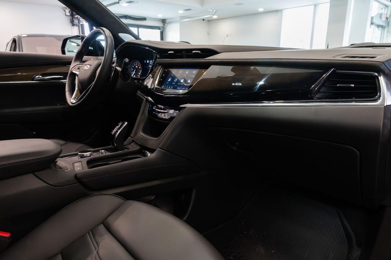 2025 Cadillac XT6 Sport Gladstone OR