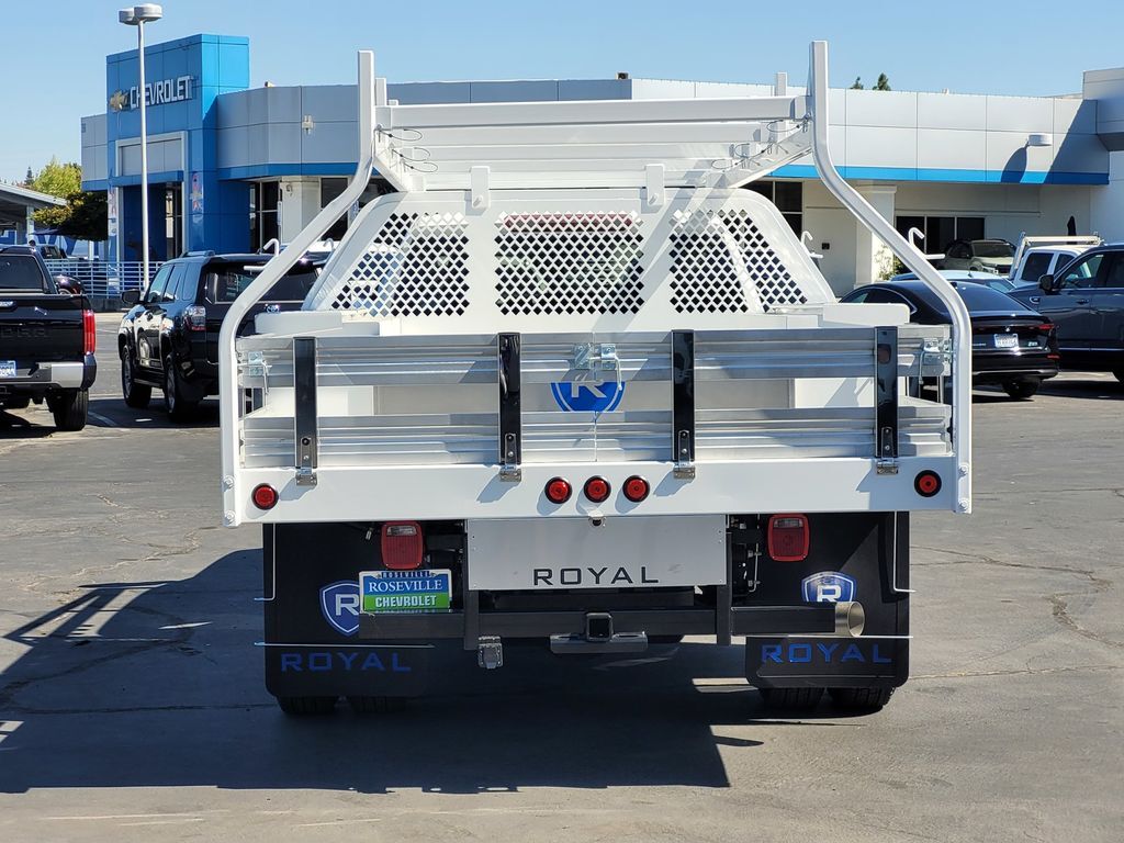 2025 Chevrolet 3500 Crew Cab 4WD, 60" CA, Diesel, DRW, WT, 10' Royal Alum Contractor Body Roseville CA