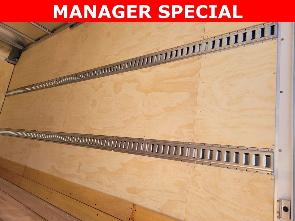 2025 Chevrolet 4500 HG LCF Gas 150" WB Reg Cab 1WT Morgan 16' x 96" x 91" Dry Freight Box Roseville CA