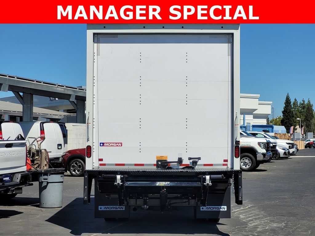 2025 Chevrolet 4500 HG LCF Gas 150" WB Reg Cab 1WT Morgan 16' x 96" x 91" Dry Freight Box Roseville CA