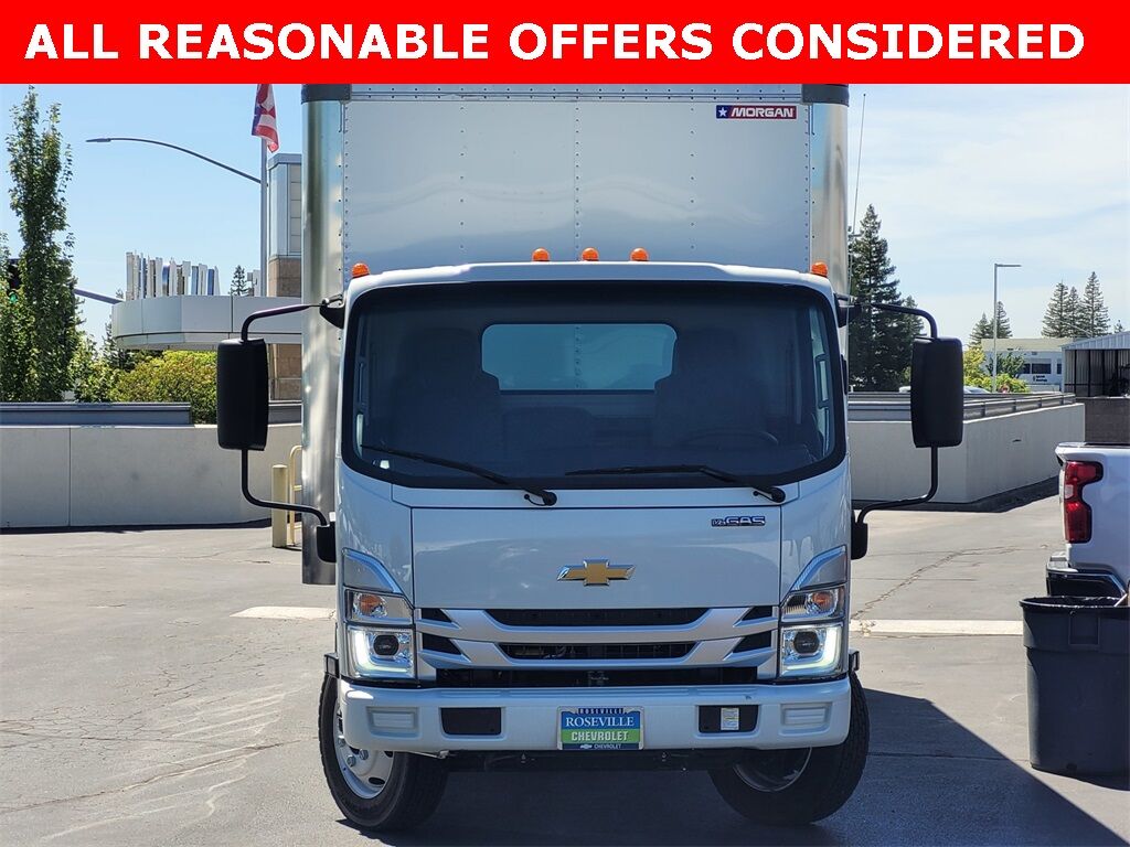 2025 Chevrolet 4500 HG LCF Gas 150" WB Reg Cab 1WT Morgan 16' x 96" x 91" Dry Freight Box