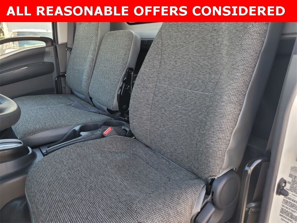 2025 Chevrolet 4500 HG LCF Gas 150" WB Reg Cab 1WT Morgan 16' x 96" x 91" Dry Freight Box Roseville CA