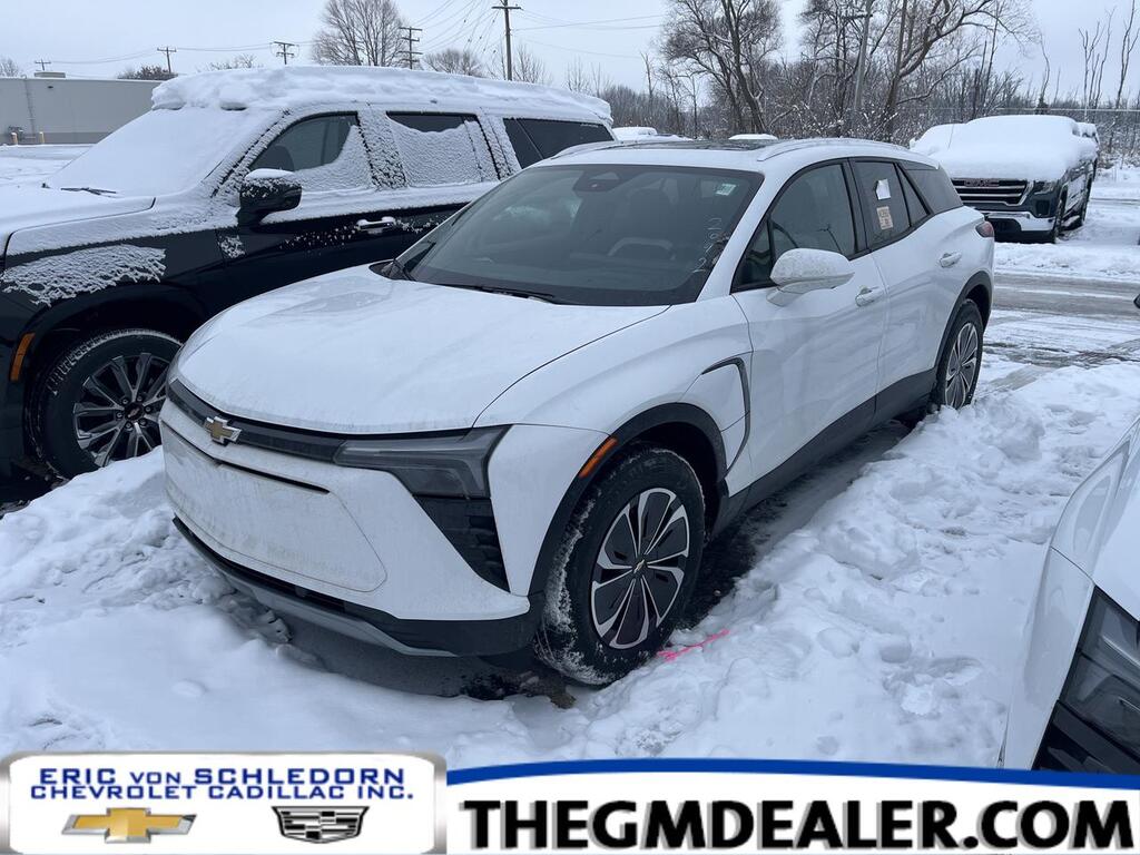 2025 Chevrolet Blazer EV LT FWD Comfort&ConveniencePkg w/Sunroof HtdEvotexSeats HtdSteeringWheel 8-WayPwrDrvrSeat Milwaukee WI