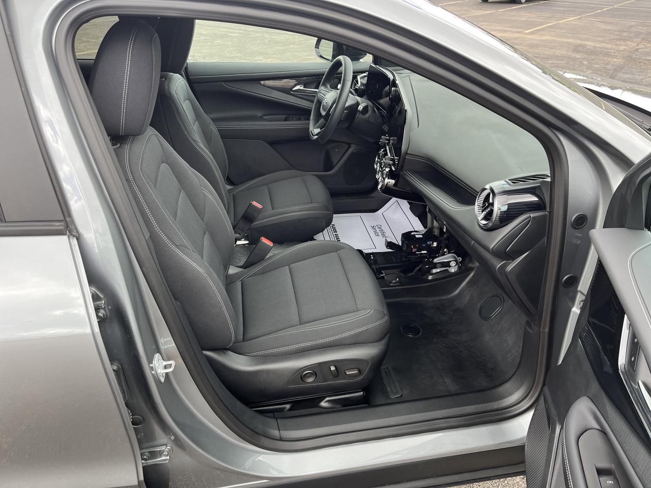 2025 Chevrolet Blazer EV Police AWD 102KWH BatteryRatedEnergy 190KW DC FastCharge w/Dual-LevelChargeCord RemoteKeylessEntry Saukville WI