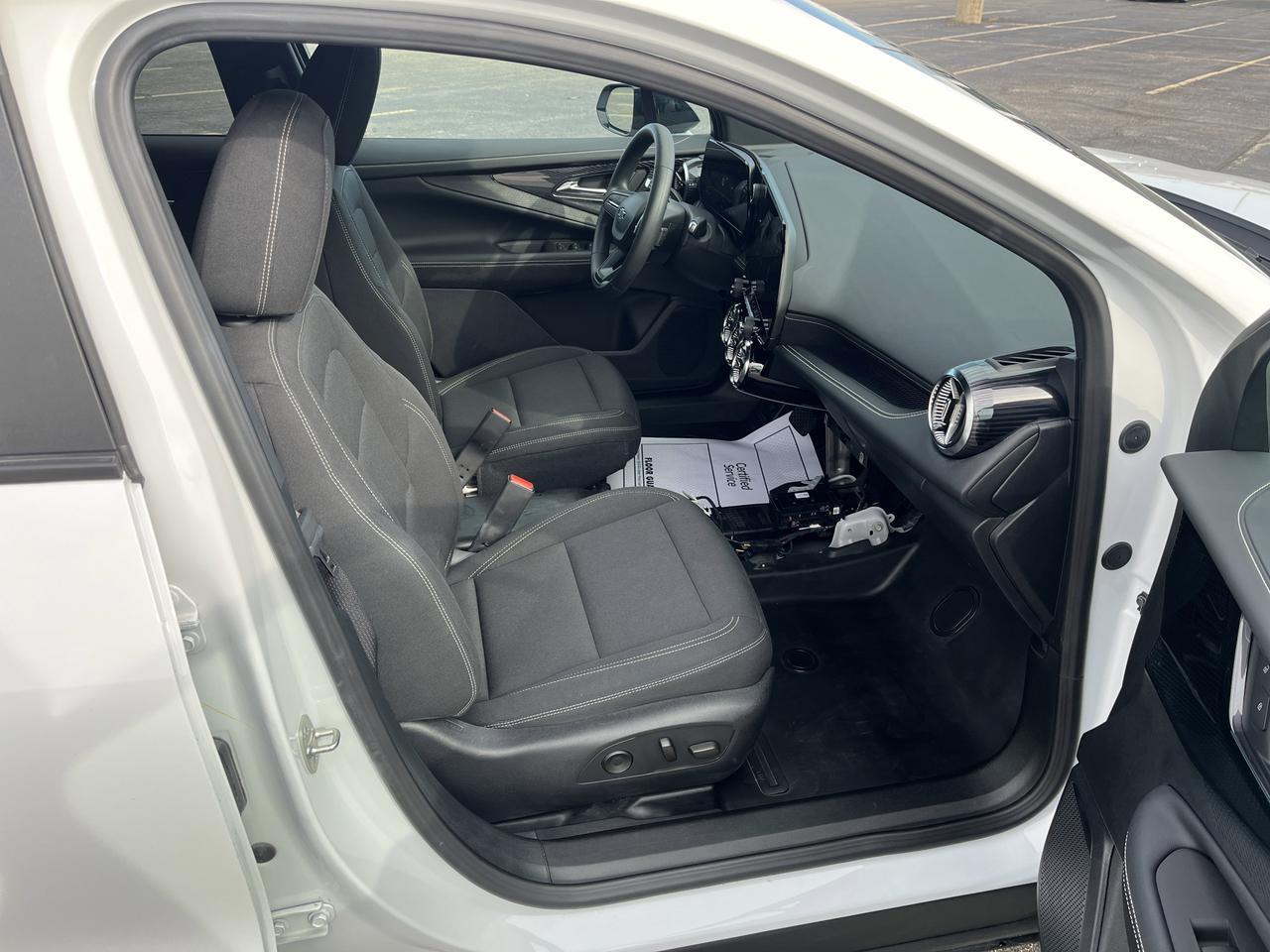 2025 Chevrolet Blazer EV Police AWD 102KWH BatteryRatedEnergy 190KW DC FastCharge w/Dual-LevelChargeCord RemoteKeylessEntry Saukville WI
