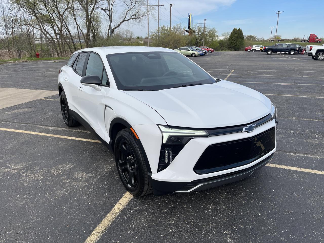 2025 Chevrolet Blazer EV Police AWD 102KWH BatteryRatedEnergy 190KW DC FastCharge w/Dual-LevelChargeCord RemoteKeylessEntry Saukville WI