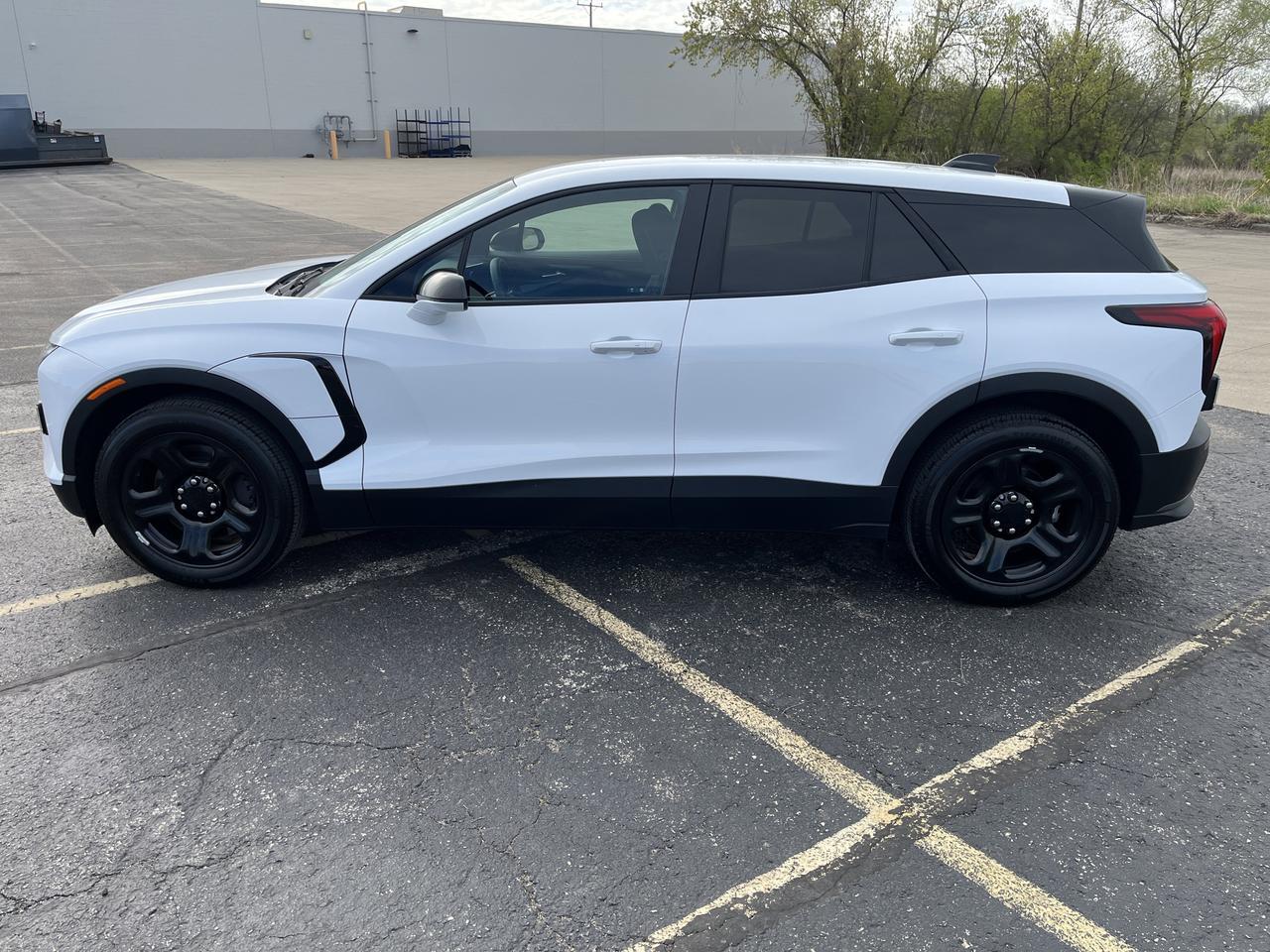 2025 Chevrolet Blazer EV Police AWD 102KWH BatteryRatedEnergy 190KW DC FastCharge w/Dual-LevelChargeCord RemoteKeylessEntry Saukville WI