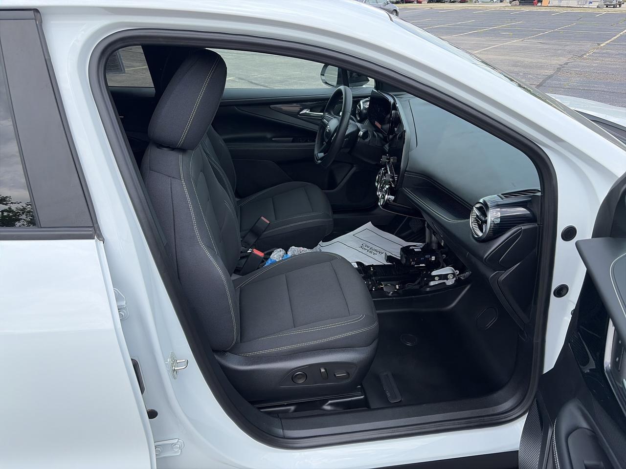 2025 Chevrolet Blazer EV Police eAWD w/DualLevelChargeCord RemoteStart HD-RearCamera Saukville WI