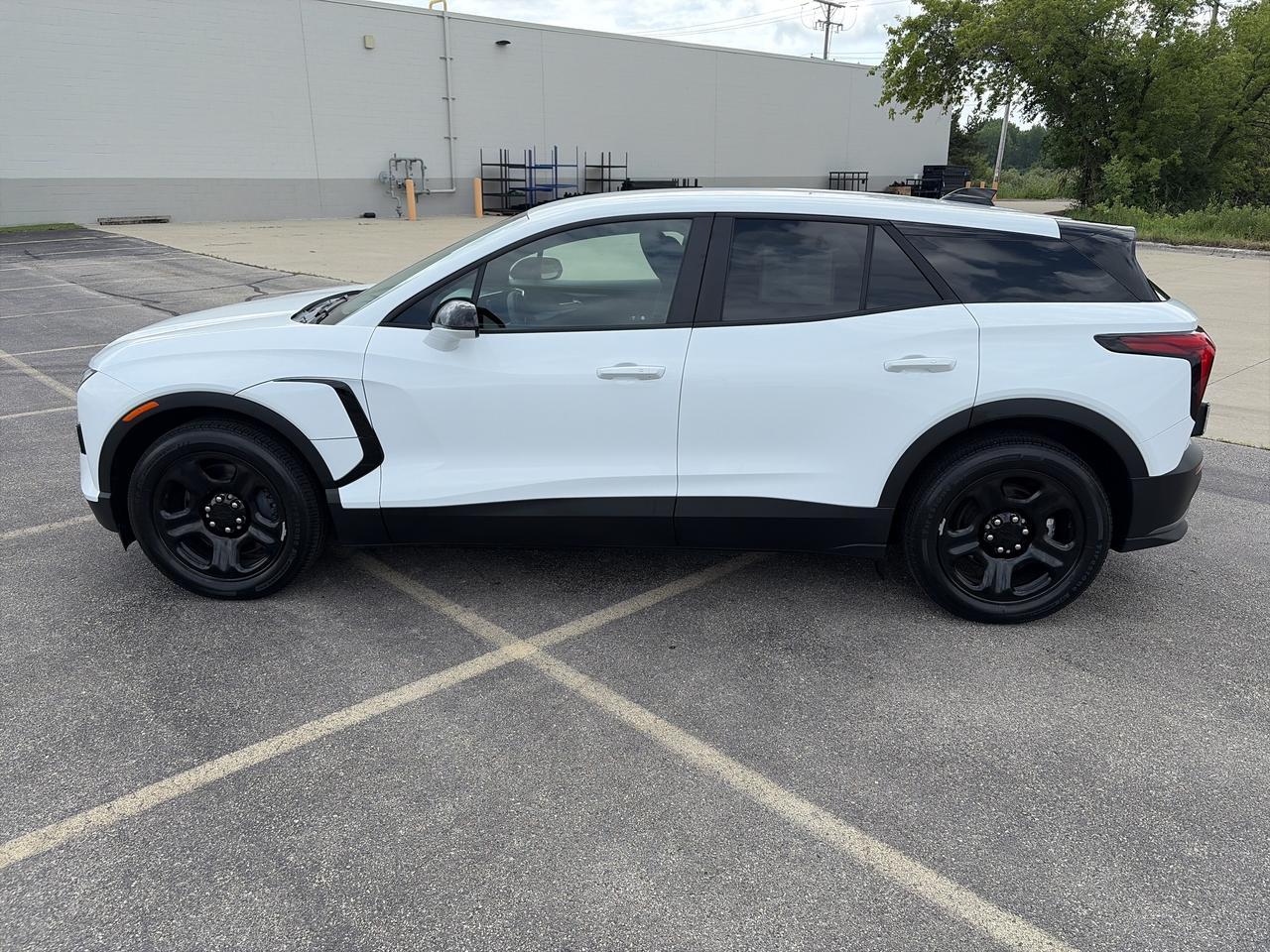 2025 Chevrolet Blazer EV Police eAWD w/DualLevelChargeCord RemoteStart HD-RearCamera Saukville WI