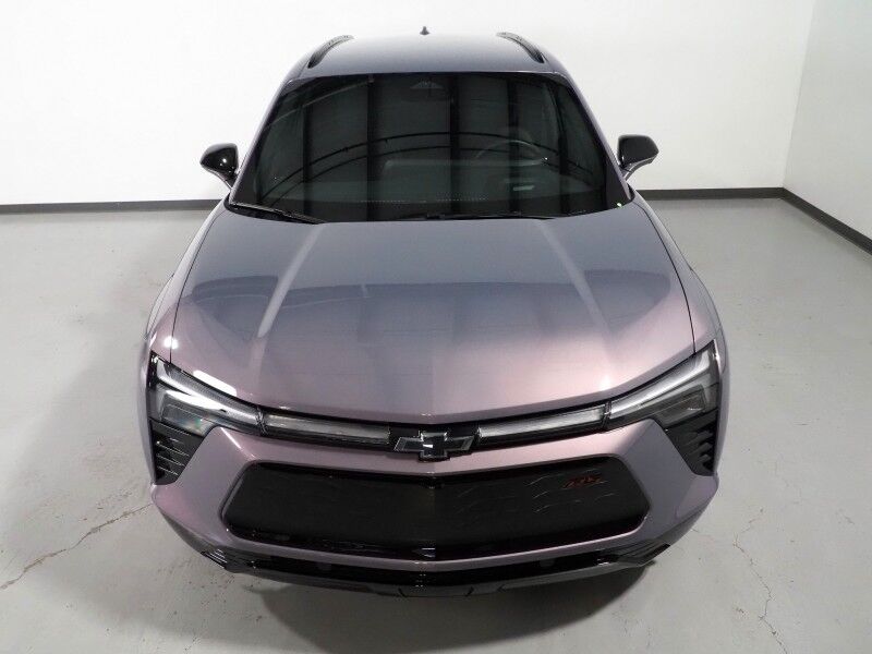 2025 Chevrolet Blazer EV RS AWD *NAVIGATION, ADAPTIVE CRUISE, SAFETY ALERTS, 360 VIEW CAMERAS, 17.7 INCH TOUCHSCREEN, CLIMATE SEATS, HEATED STEERING, POWER LIFTGATE, REMOTE START, 21 INCH WHEELS, WIRELESS CHARGING Round Rock TX